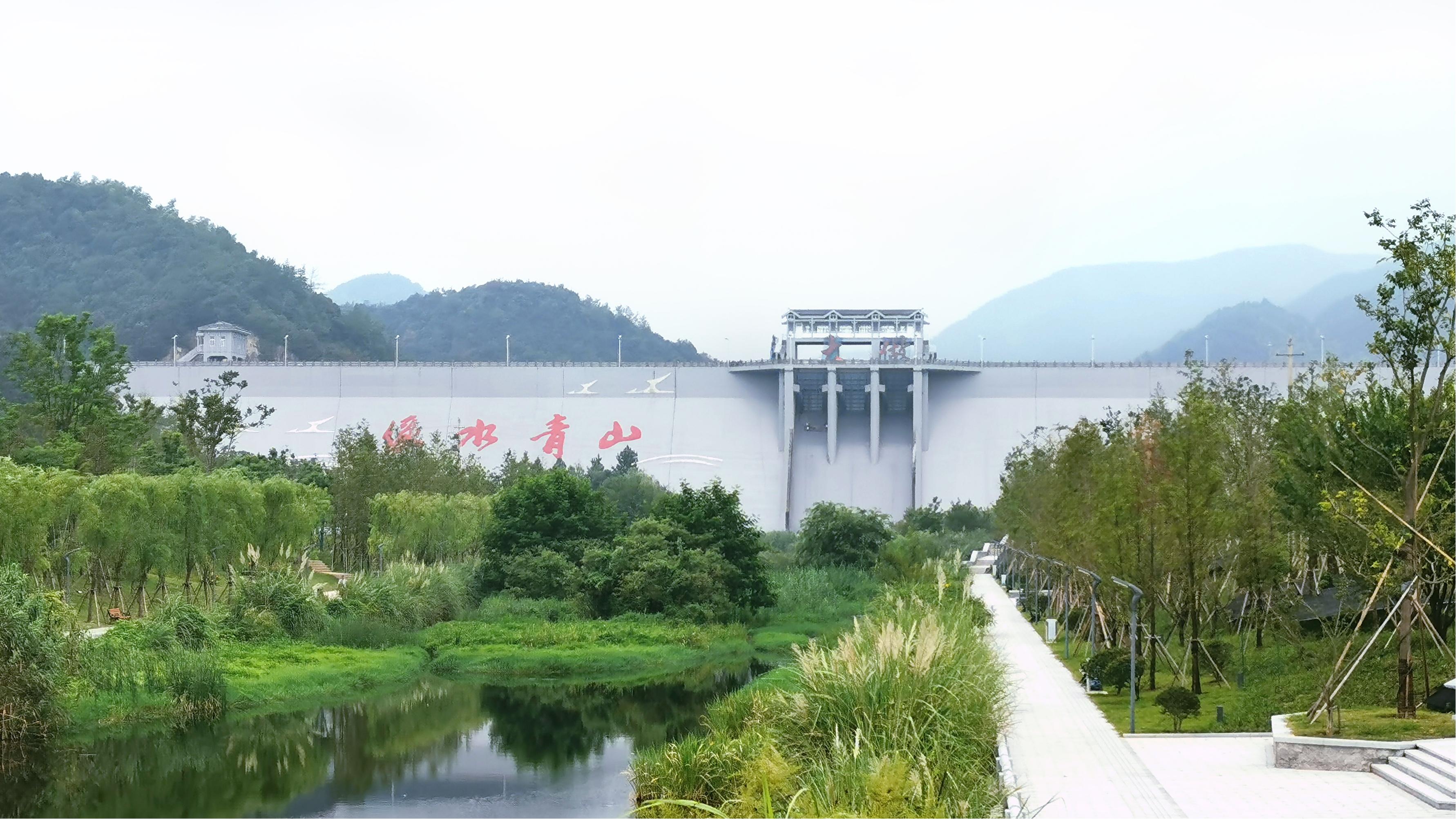 浙江鳳凰水庫大壩修復及防護工程