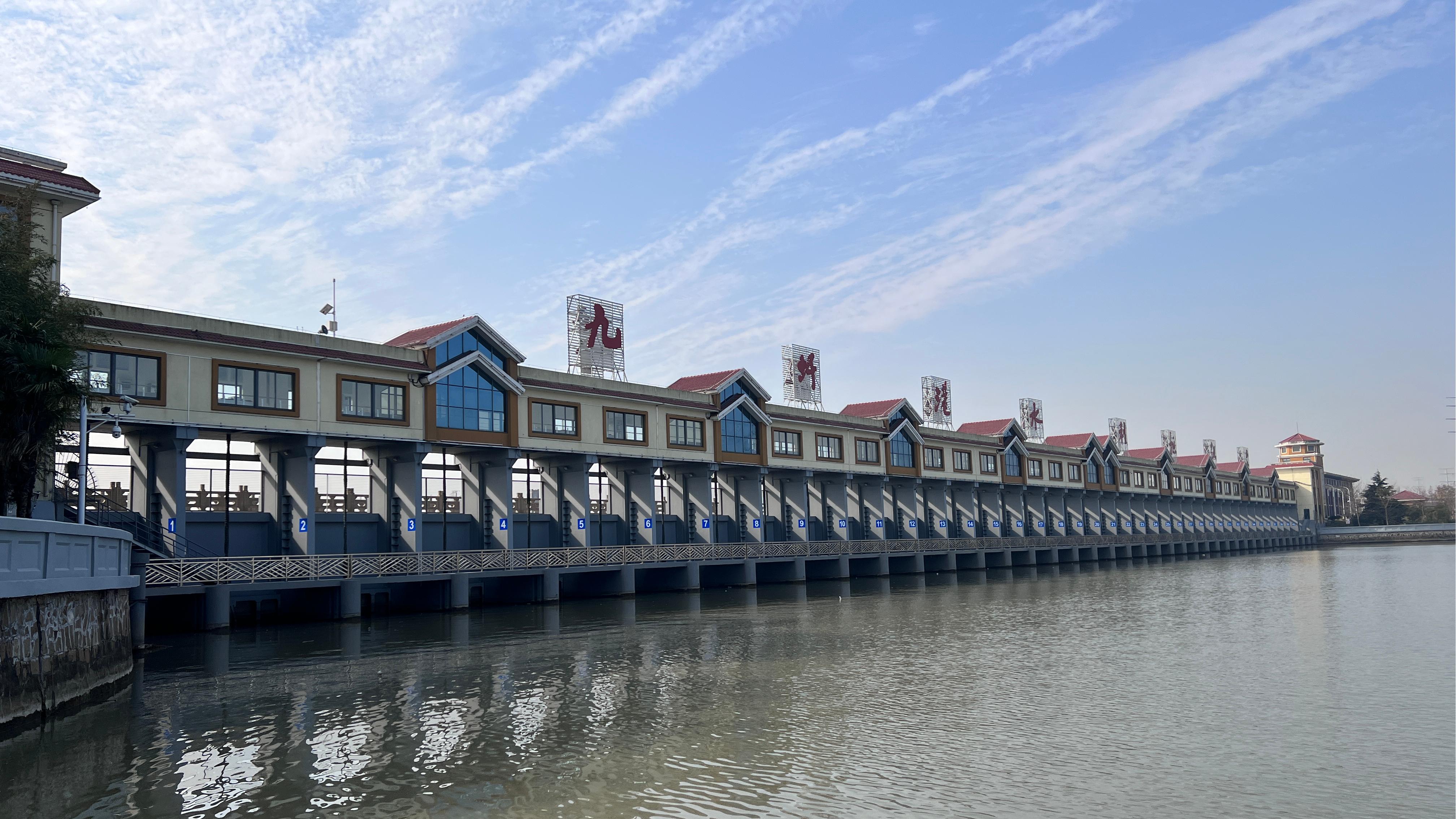 江蘇南通九圩港閘防碳化項目